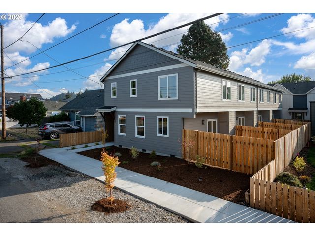 1126 Ne 84th Ave, Portland, OR 97220