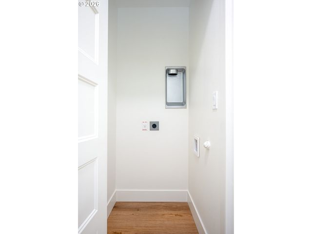 1126 Ne 84th Ave, Portland, OR 97220