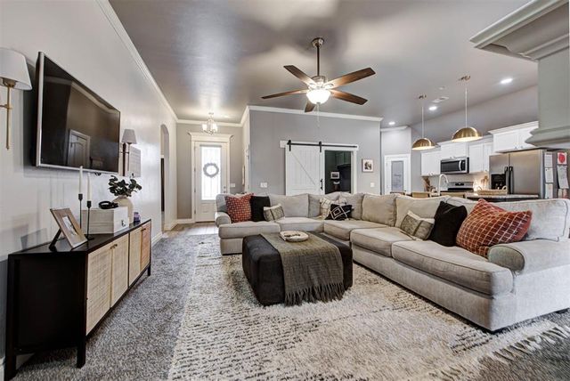 1211 Crimson Creek Circle, El Reno, OK 73036