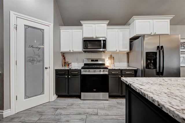 1211 Crimson Creek Circle, El Reno, OK 73036
