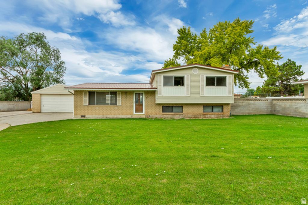 2659 W 7000 S, West Jordan, UT 84084