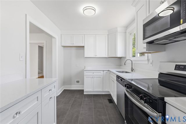 2302 Clarke St, Henrico, VA 23228
