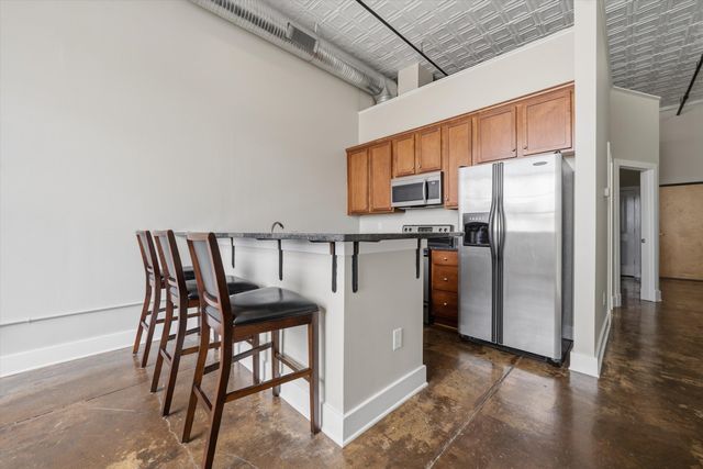 319 Campbell Ave SW Apt 104, Roanoke, VA 24016