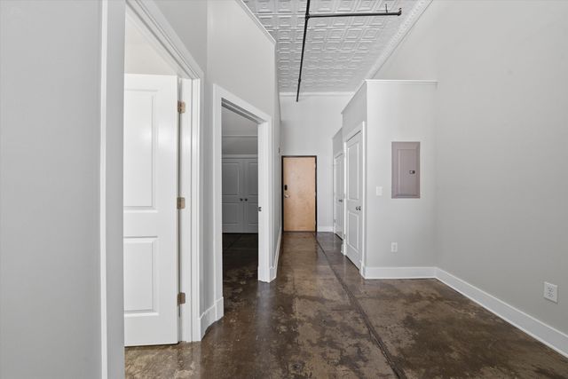 319 Campbell Ave SW Apt 104, Roanoke, VA 24016