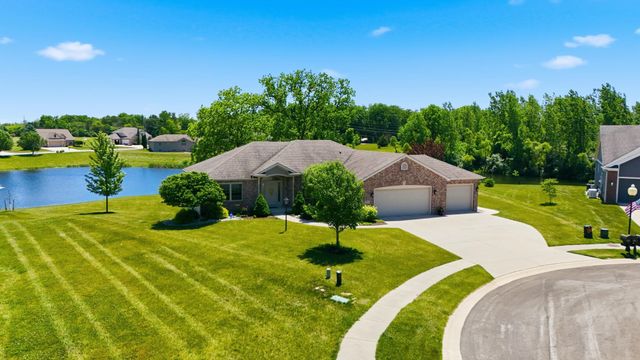 103 MacTavish Court, Angola, IN 46703