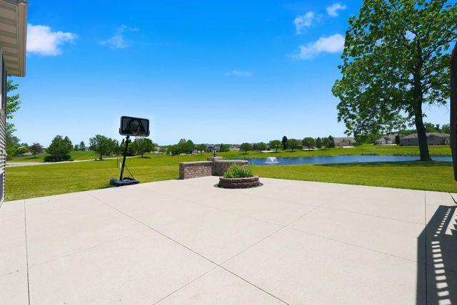 103 MacTavish Court, Angola, IN 46703