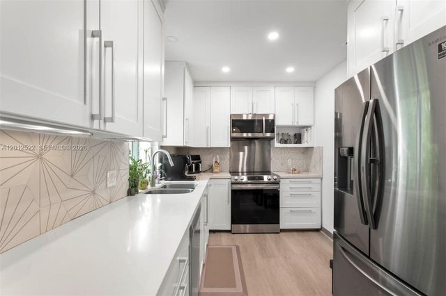 434 Loretto Ave, Coral Gables, FL 33146