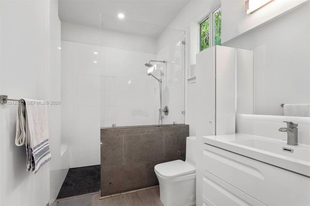 434 Loretto Ave, Coral Gables, FL 33146