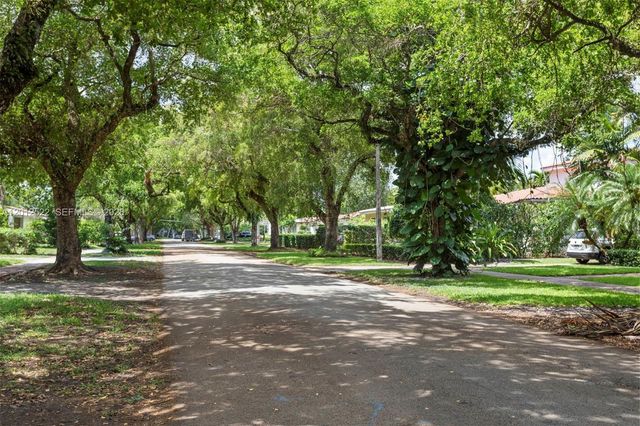 434 Loretto Ave, Coral Gables, FL 33146