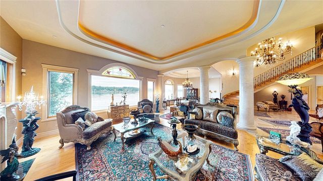 2837 E Lake Sammamish Parkway NE, Sammamish, WA 98074