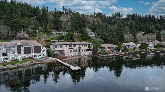 2837 E Lake Sammamish Parkway NE, Sammamish, WA 98074