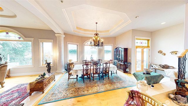 2837 E Lake Sammamish Parkway NE, Sammamish, WA 98074