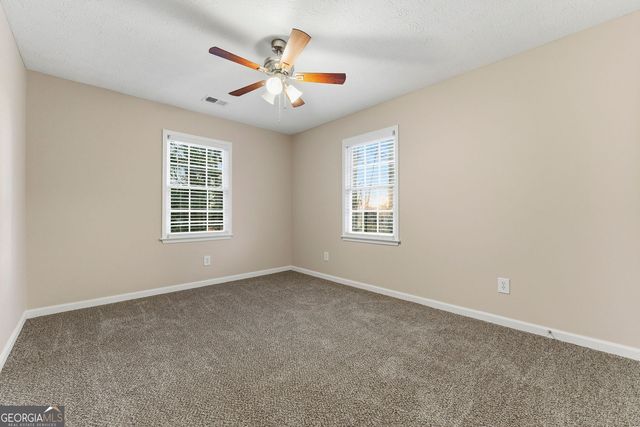 2709 Hawk Drive NE, Marietta, GA 30066