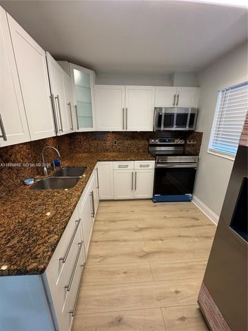 7745 SW 86th St D-315, Miami, FL 33143