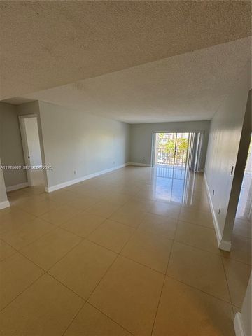 7745 SW 86th St D-315, Miami, FL 33143