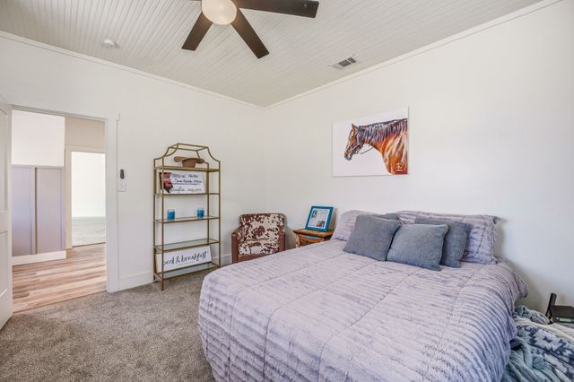 412 N Kirk Street, Hico, TX 76457