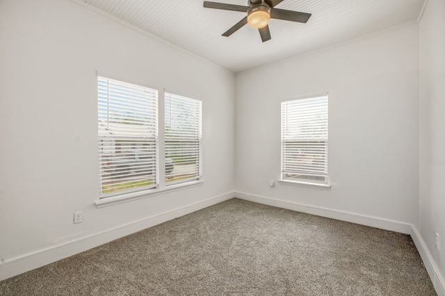 412 N Kirk Street, Hico, TX 76457