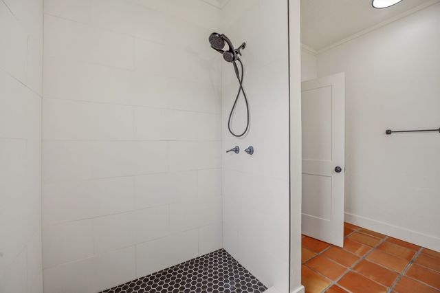 412 N Kirk Street, Hico, TX 76457