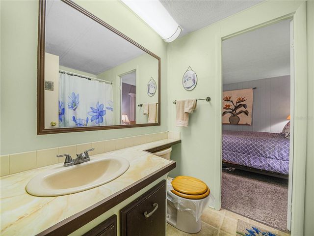 1632 FOXWAY DRIVE, Lakeland, FL 33810