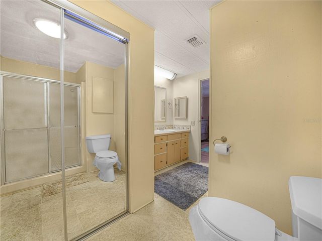 1632 FOXWAY DRIVE, Lakeland, FL 33810