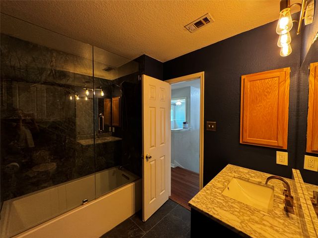 1519 Snow Trail, Lewisville, TX 75077