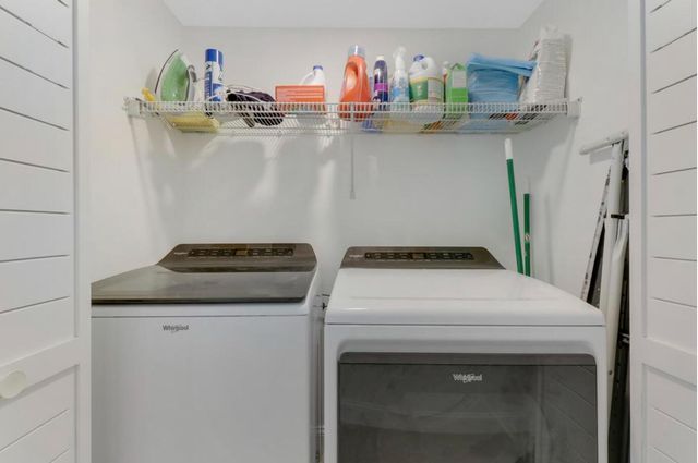 2000 S Highway A1a Highway N104, Jupiter, FL 33477