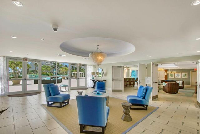 2000 S Highway A1a Highway N104, Jupiter, FL 33477