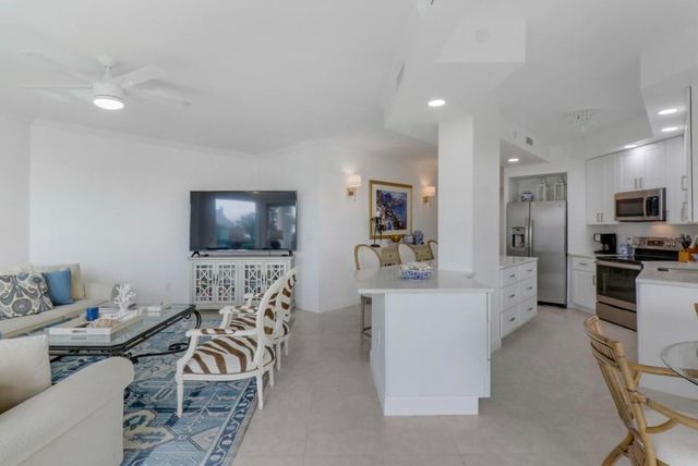 2000 S Highway A1a Highway N104, Jupiter, FL 33477