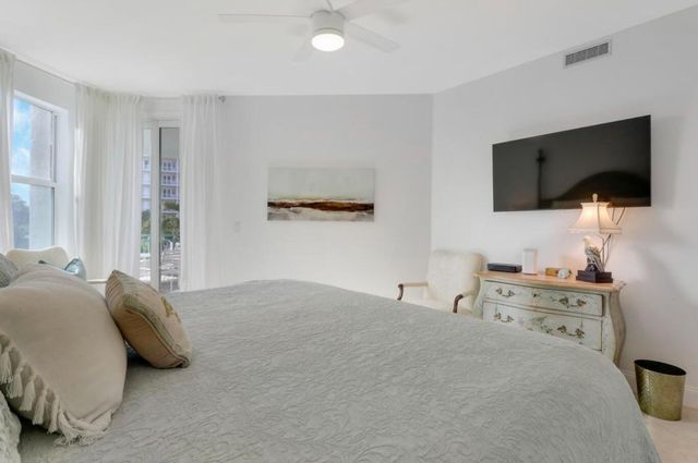 2000 S Highway A1a Highway N104, Jupiter, FL 33477