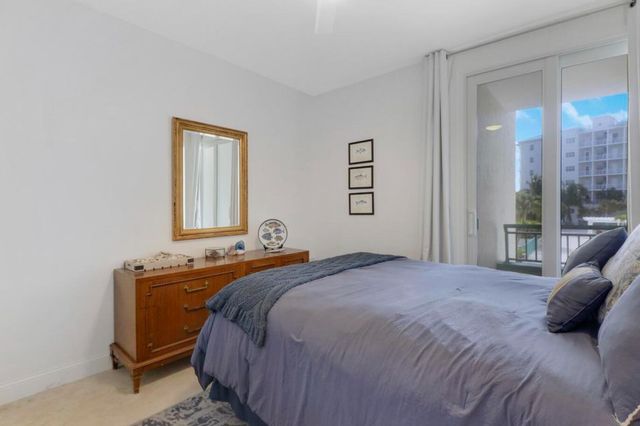 2000 S Highway A1a Highway N104, Jupiter, FL 33477