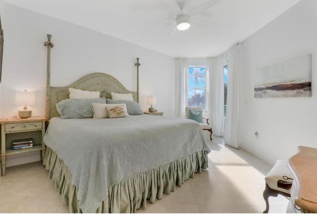 2000 S Highway A1a Highway N104, Jupiter, FL 33477