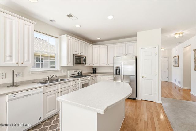 106 Lakeland Drive, Barnegat, NJ 08005