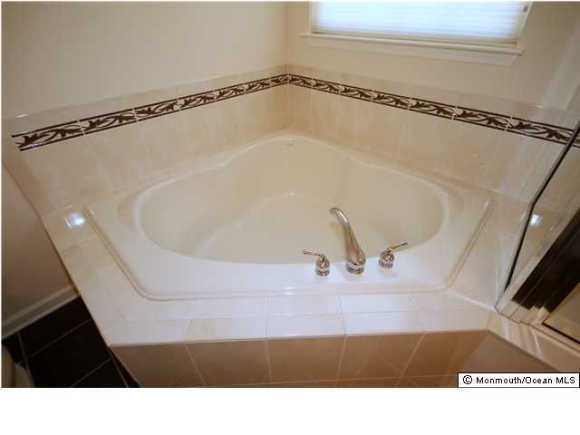 106 Lakeland Drive, Barnegat, NJ 08005