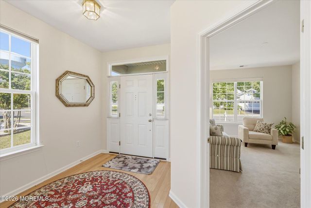 106 Lakeland Drive, Barnegat, NJ 08005