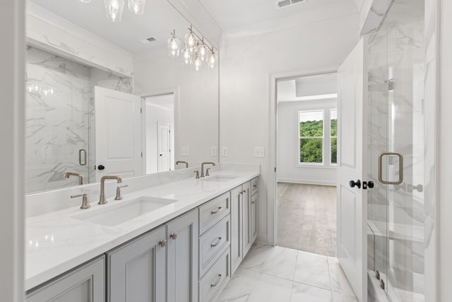 4011 Forestside Dr, Franklin, TN 37064