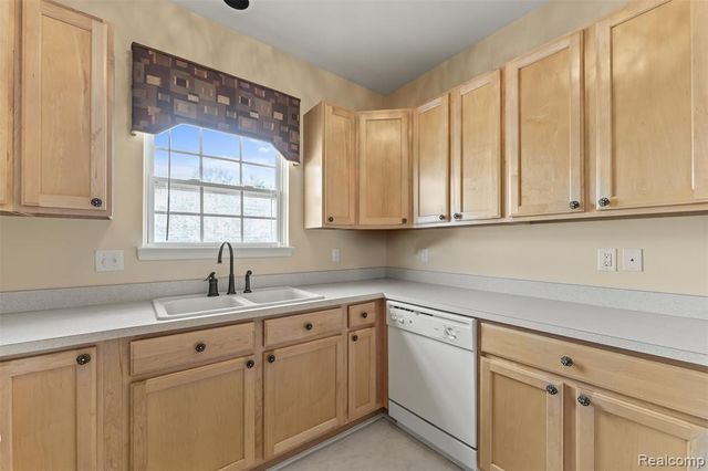 4200 Addington Drive, Commerce Twp, MI 48390