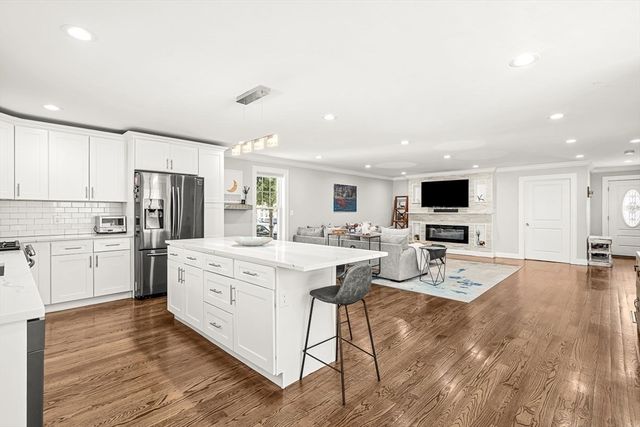 360 Lynn St, Malden, MA 02148