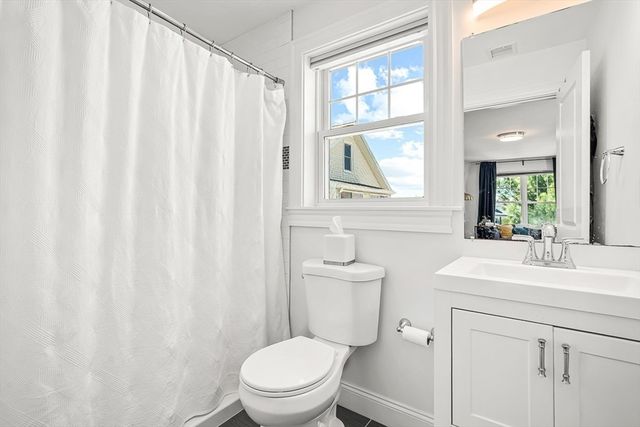 360 Lynn St, Malden, MA 02148
