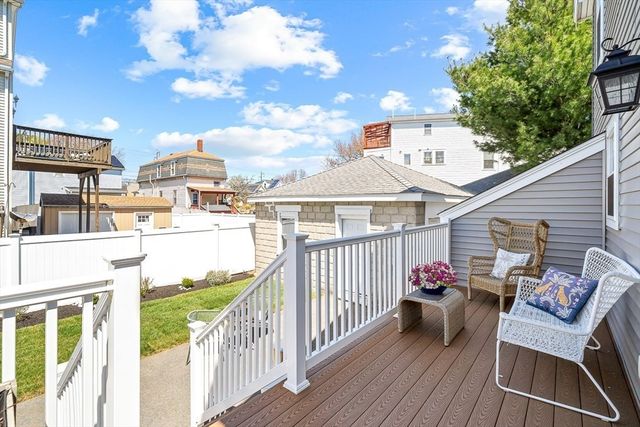 360 Lynn St, Malden, MA 02148