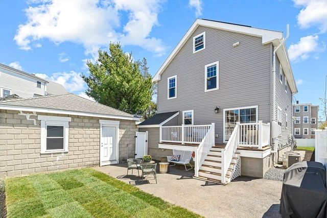 360 Lynn St, Malden, MA 02148