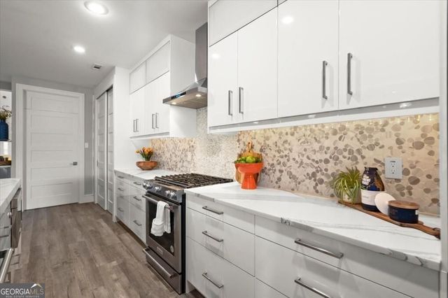 2300 Habersham Marina Road 102, Cumming, GA 30041