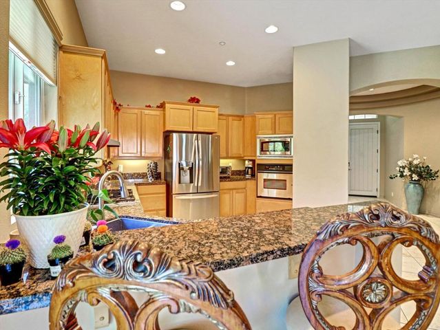36 Vista Mirage Way, Rancho Mirage, CA 92270