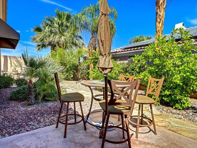 36 Vista Mirage Way, Rancho Mirage, CA 92270