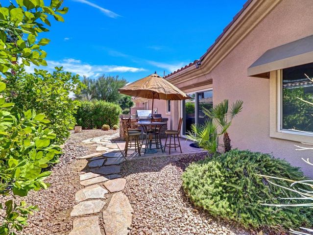 36 Vista Mirage Way, Rancho Mirage, CA 92270