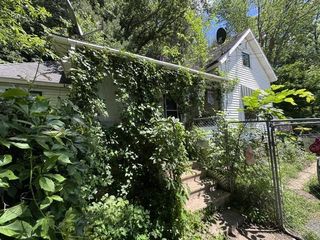 112 N East Street, Wonewoc, WI 53968