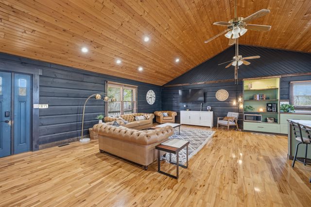 1540 Roberts Hill Drive, Richmond, KY 40475