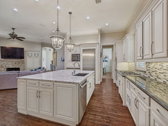 5125 Marble Falls Lane, Plano, TX 75093