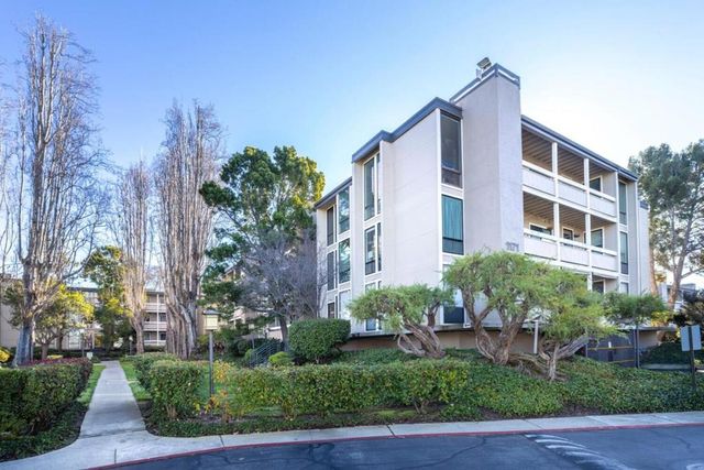 1171 Compass Lane 216, Foster City, CA 94404