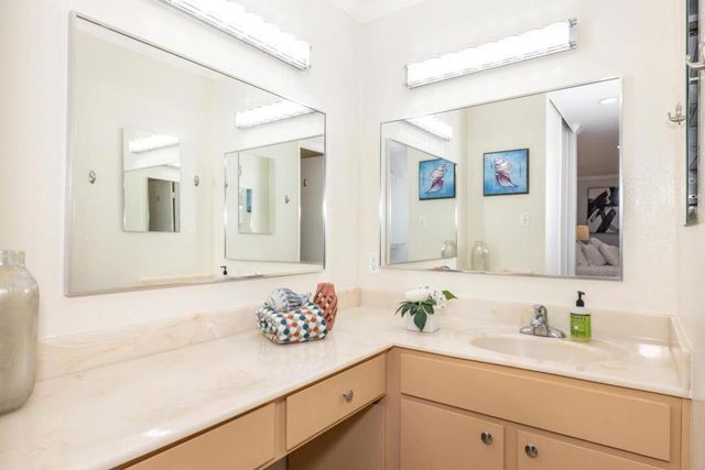 1171 Compass Lane 216, Foster City, CA 94404