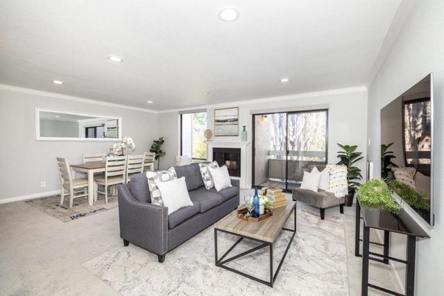 1171 Compass Lane 216, Foster City, CA 94404